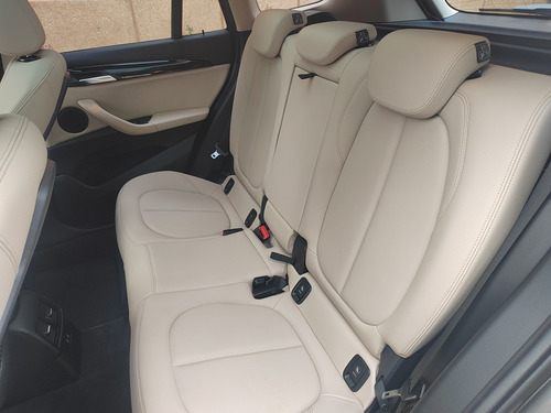 BMW X1 2.0 Sdrive 20ia X Line At