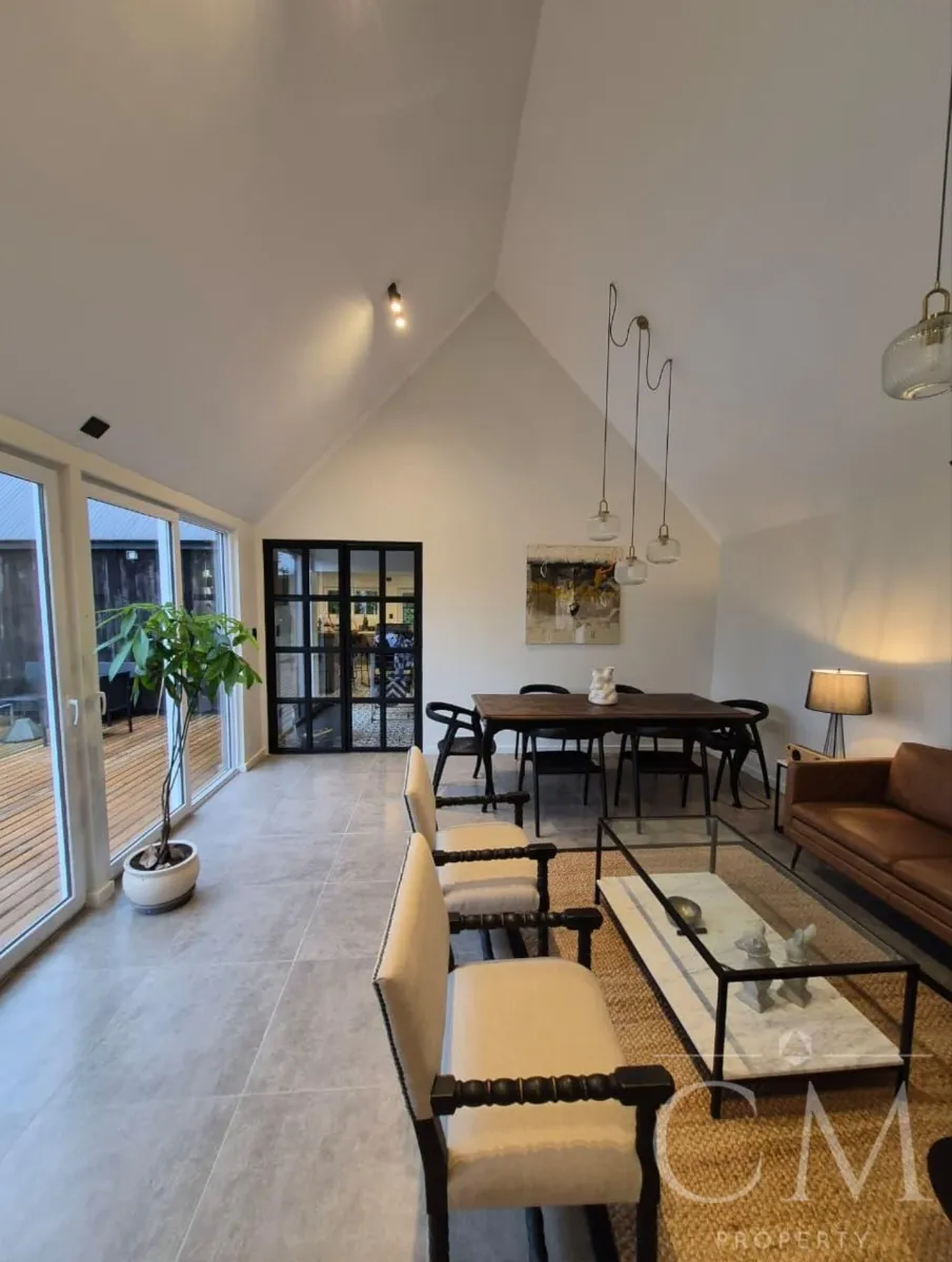 Imagen 3 de 28 de Casa En Venta En Torobayo Con Piscina Y Jardín