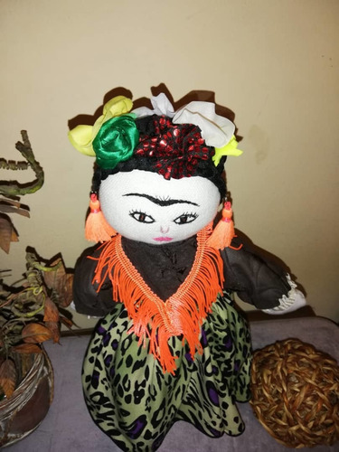 Imagen 4 de 7 de Muñecas De Trapo Artesanales Tai Frida Kahlo