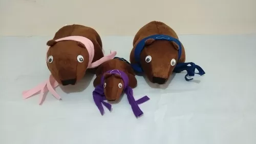 Família Capivara Com Cachecol Personalizável 4