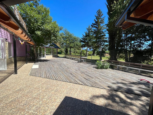 Complejo Turístico En El Hoyo Chubut