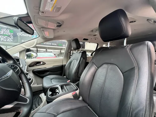 Chrysler Pacifica Limited 2018
