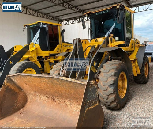 Imagem 3 de 7 de Pá Carregadeira Volvo L60f Ref.208731