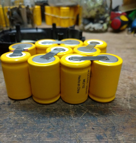 Imagen 6 de 10 de Bateria 12v Dewalt Bosch Makita B&d Recambio De Pilas