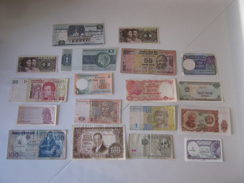 Lote De 18 Billetes Mundiales Cc3