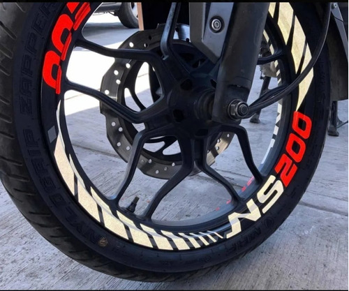 Calcomania Adhesivo Llantas 17  Bajaj Pulsar Ns200