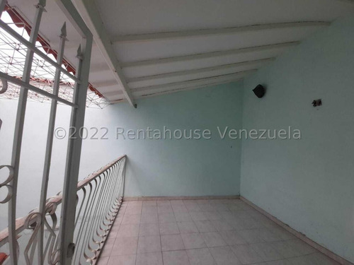 Imagen 22 de 30 de Casa Quinta En Venta En La Urbanización La Rosaleda Zona Este De Barquisimeto Lara, 04245937542 Numero De Contacto Directo, Cerca A La Entrada De Barquisimeto