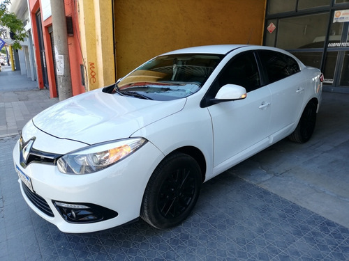 Imagen 2 de 11 de Renault Fluence 2016 2.0 Ph2 Privilege143cv G.n.c