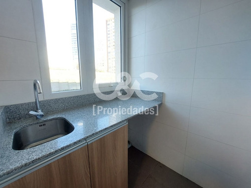 Amplio, 2 D, 94 M2 Con Vista A La Bahía De Concón