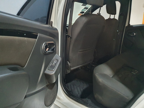 Imagen 24 de 25 de Renault Duster Privilege 1.6 2015, C/gnc, Concesionario Lp