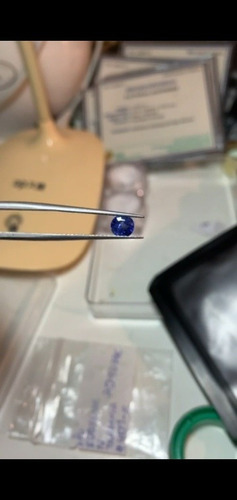 Piedra Zafiro - Natural Sapphire Stone Switzerland Importada