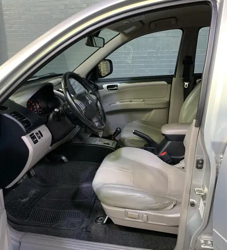 Mitsubishi Montero Gls
