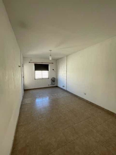 Imagen 7 de 11 de Venta- Duplex 3 Ambientes Apto Credito En Luis Guillon !