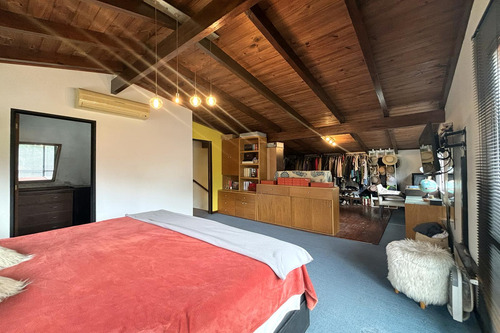Venta - Casa De 1 Dormitorio Con Quincho, Parque Y Piscina. Pueblo Esther.