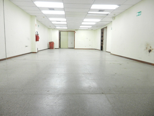 Imagen 2 de 12 de Vendo Galpón 370m2 Boleita Norte 9417