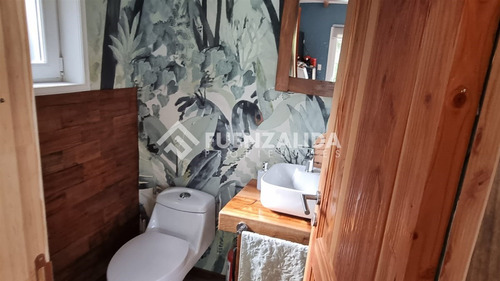 Casa De Campo Remodelada De 4d4b Con Jardin En Frutillar