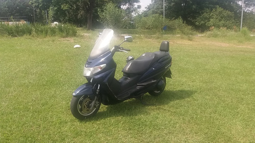 Suzuki Burgman 400