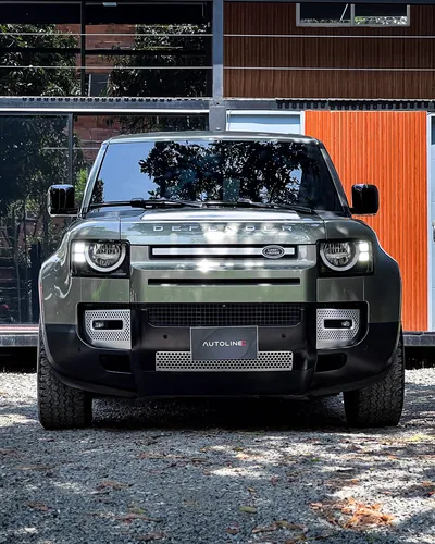 Land Rover Defender S 2020