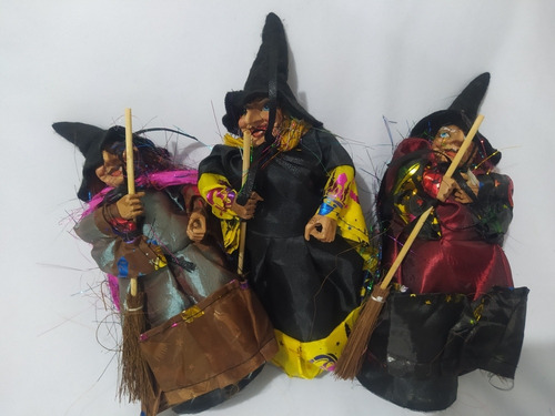 Imagem 5 de 5 de Kit 3 Bruxinhas Para Decoração Festa Halloween Enfeite