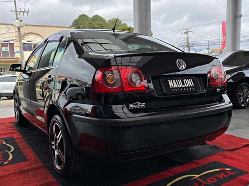 Imagem 9 de 13 de Volkswagen Polo Sedan 1.6 2008