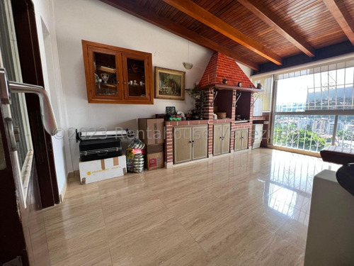 Imagen 22 de 30 de Casa En Venta En Colinas De La California Caracas Pisos De Marmol Vista Al Avila Economicas Muy Conservada Doble Vigilancia Remate 23-18970