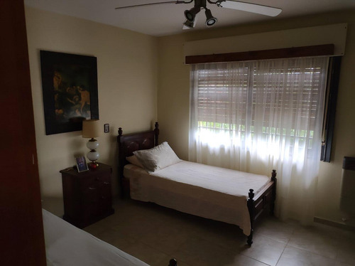 Casa En Venta En Playas De Oro Villa Carlos Paz , Escritura , Apto Crédito Hipotecario