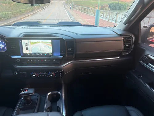 Chevrolet Silverado 5.3 Z71 4X4 At