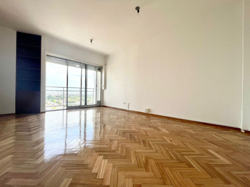 Impecable Departamento De 3 Amb Al Frente En Liniers