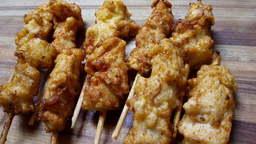 30 Mini Pinchos De Pollo Rebozados Y Fritos