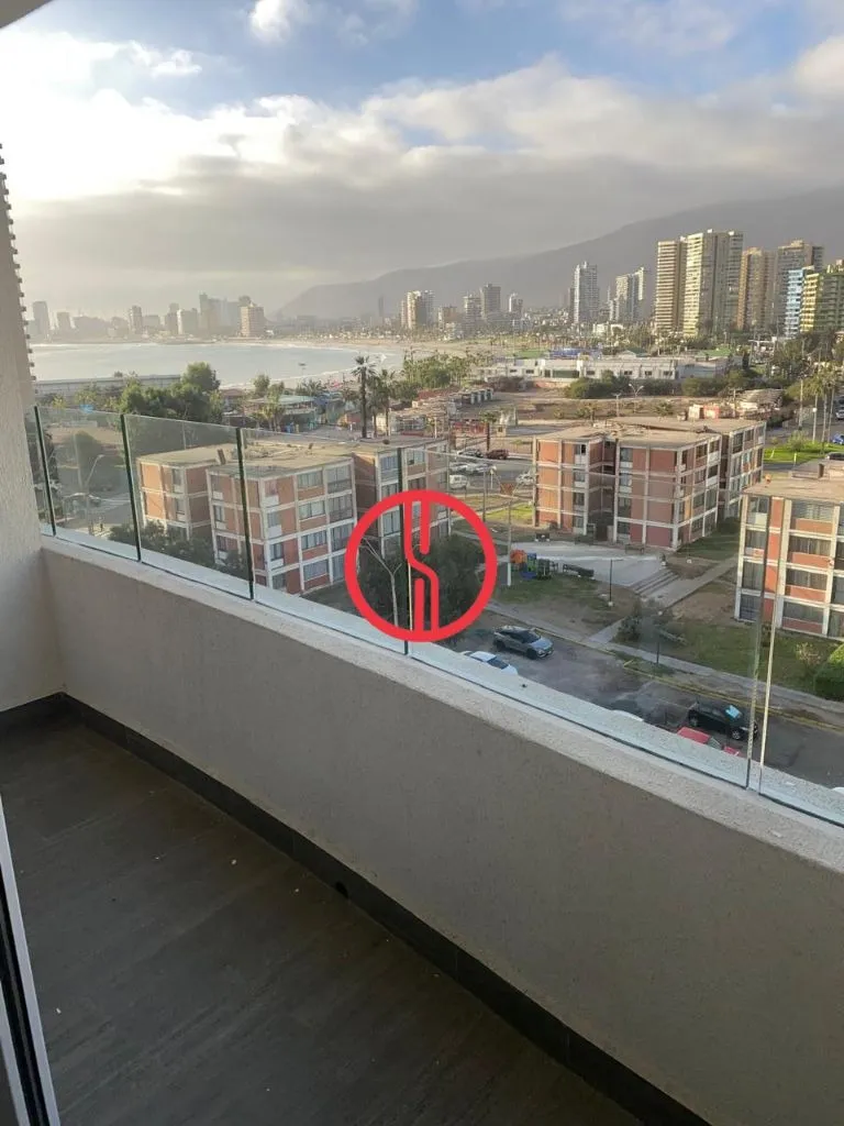 Imagen 2 de 16 de Se Arrienda Departamento Studio Con Vista Al Mar, Distrito 2