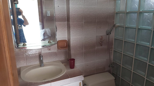 Imagen 10 de 16 de Vendo Villa 2 Plantas Salinas, Puerto Lucía, Con Piscina Y Garaje Privado, Amoblada, 3 Dormitorios, 3 Baños, Sala Comedor Cocina, Aires Acondicionados, Televisores, Camas, Porche Con Hamacas, Barbecue