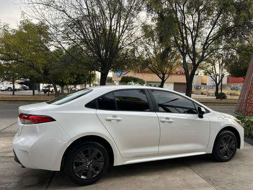 Toyota Corolla 1.8 Base Cvt