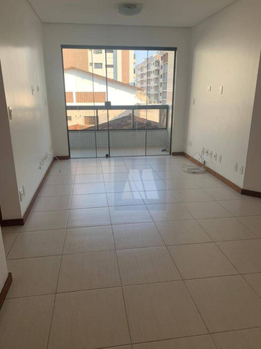 Imagem 1 de 6 de Apartamento De 2 Quartos Com Suíte Nos Cavaleiros - Ap0117