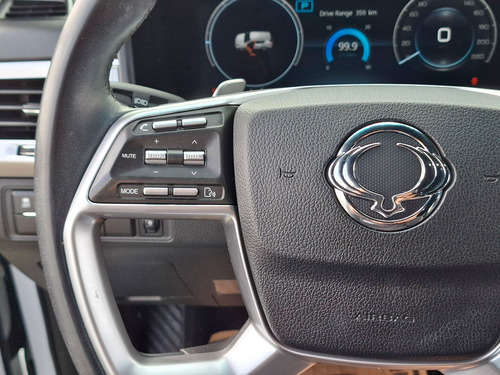 SsangYong Rexton 2.2 TD 8AT 4WD-YRX22 LIMITED PLUS