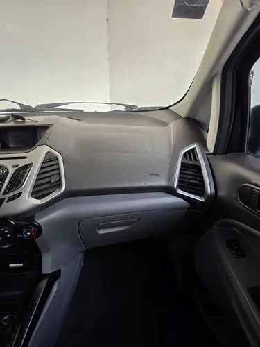 Ford Ecosport Se