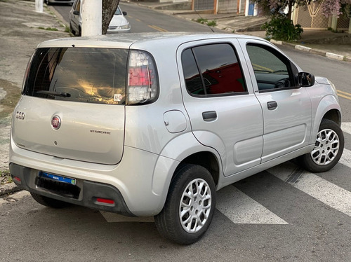 Imagem 3 de 8 de Fiat Uno 1.0 Evo Attractive 8v 2015