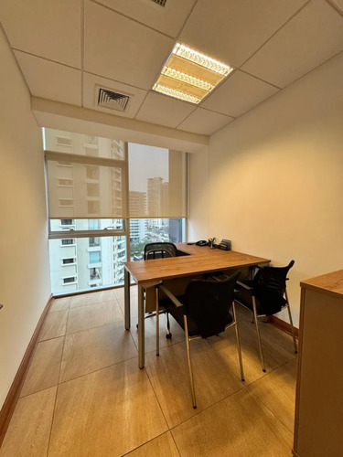 Oficina 70 M2 En Bosques De Montemar, Reñaca