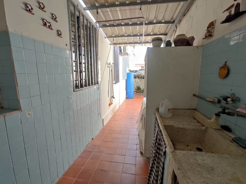Imagen 17 de 21 de Casa Venta Barrio Sucre