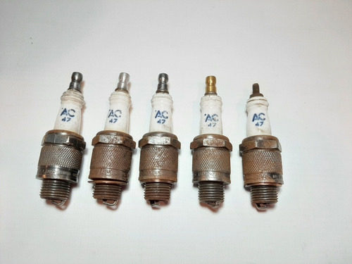 Imagen 5 de 7 de Antigua Bujía Moto Ac 47 Lote X 5 Usadas Ro 1553