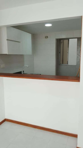 Apartamento Para Arriendo En Manga Cod 77937