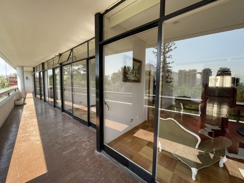 Gran Departamento Con Vista Al Parque Forestal