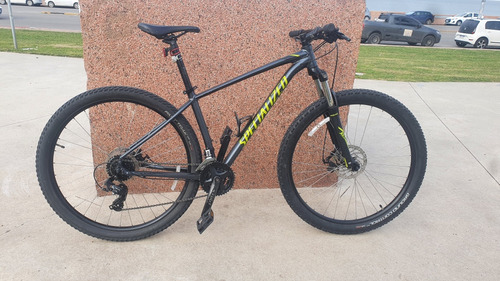 Specialized Rockhopper 2019 