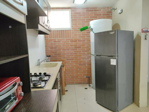 Imagen 6 de 14 de Apartamento Urb. Alto Grande I Etapa. 64mts2