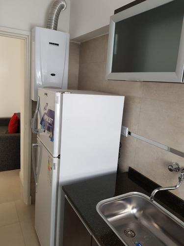 Imagen 9 de 10 de Vendemos Departamento De 1 Ambiente Muy Grande Y A Estrenar
