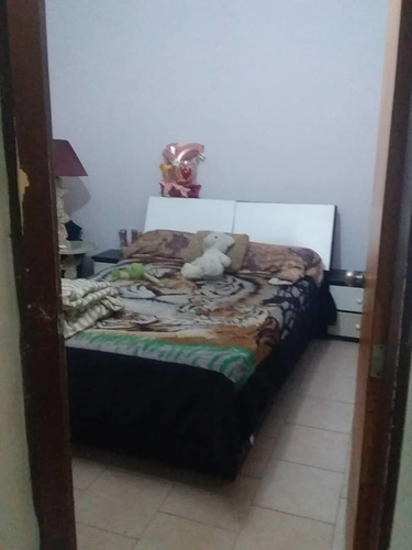 Imagen 8 de 9 de Casa De 3 Habitaciones, 2 Baños Y 3 Estacionamientos.
