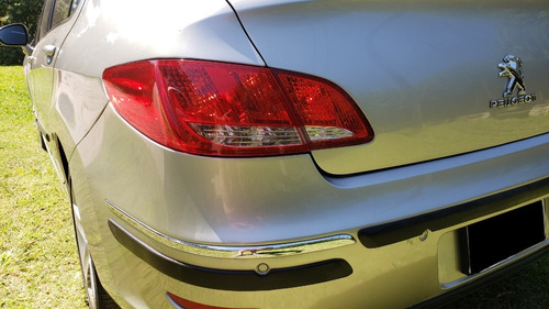Peugeot 408 Feline