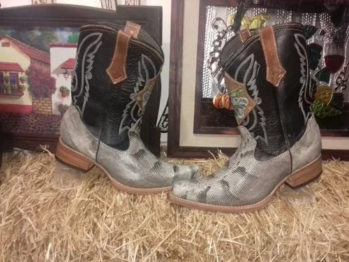 Botas de piel de iguana sale