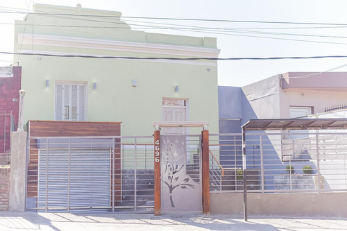 Imagen 10 de 12 de Venta De Espectacular Casa Reciclada En El Corazon De Sayago Con Renta