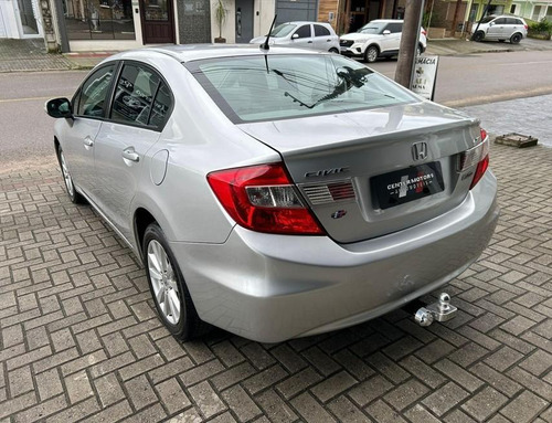 Honda Civic Sedan LXR 2.0 Flexone 16V Aut. 4p