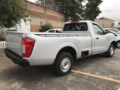 Imagen 7 de 15 de Nissan Np300 2020 2.5 Pick-up Dh Mt